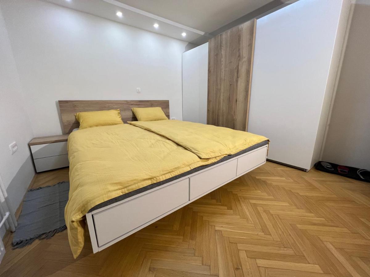 Mici'S Apartments Visoko  Екстер'єр фото